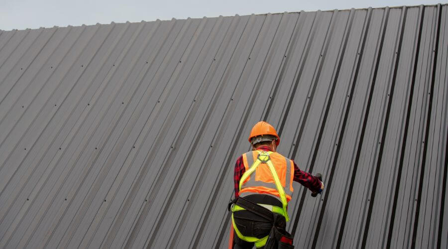 Professional gutter cleaning in Comstock, MN